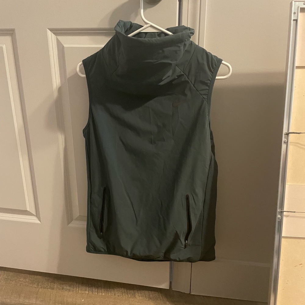 Nike running vest